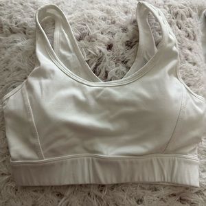 NVGTN sports bra
